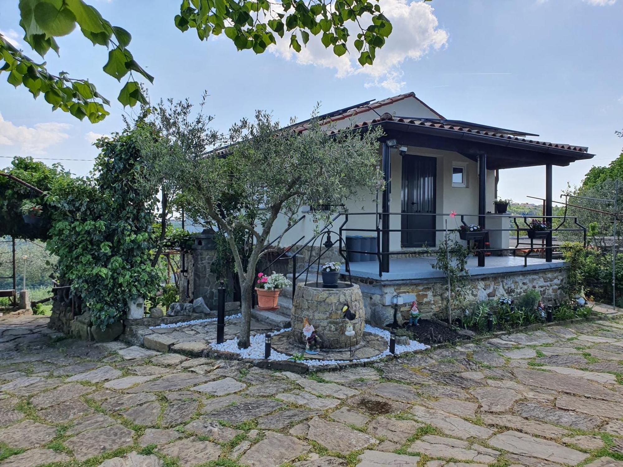 Apartma Vista Baredi Izola Bagian luar foto